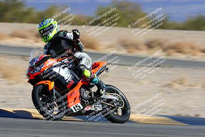 media/Jan-08-2022-SoCal Trackdays (Sat) [[1ec2777125]]/Turn 4 (1145am)/